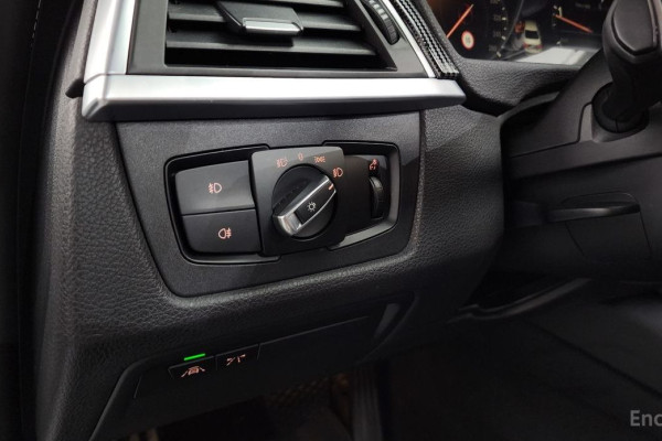 2018 BMW 3 серии с пробегом 126 966 км