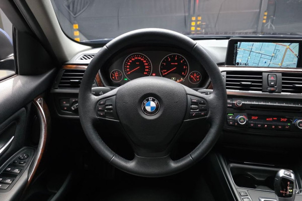2014 BMW 3 серии с пробегом 103 990 км