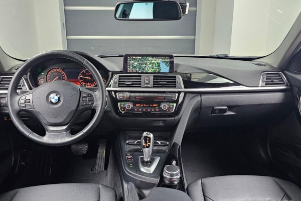 2018 BMW 3 серии с пробегом 120 478 км