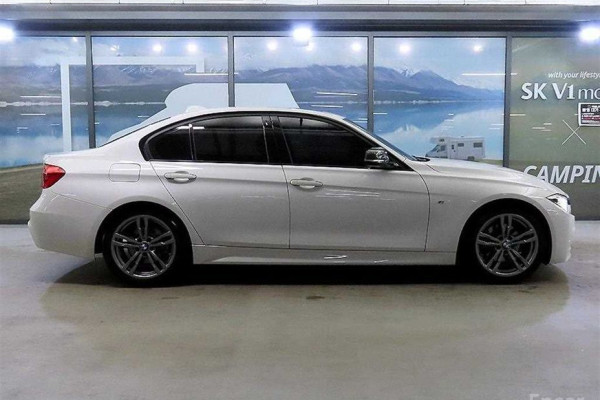 2017 BMW 3 серии с пробегом 111 261 км