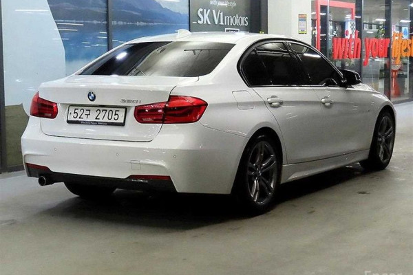 2017 BMW 3 серии с пробегом 111 261 км