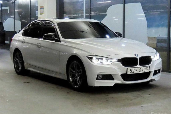 2017 BMW 3 серии с пробегом 111 261 км