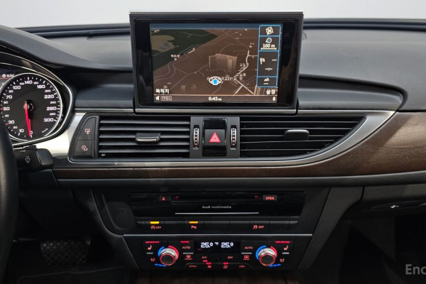 2015 Audi A6 с пробегом 113 989 км