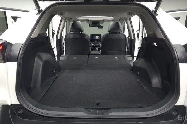 2022 Toyota RAV4 с пробегом 37 191 км