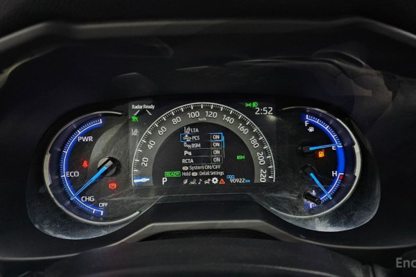 2020 Toyota RAV4 с пробегом 90 922 км