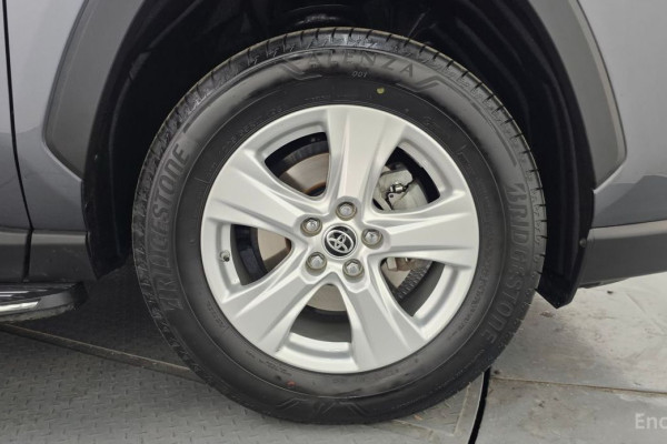 2020 Toyota RAV4 с пробегом 57 933 км