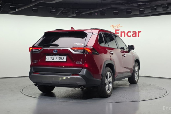 2019 Toyota RAV4 с пробегом 40 356 км