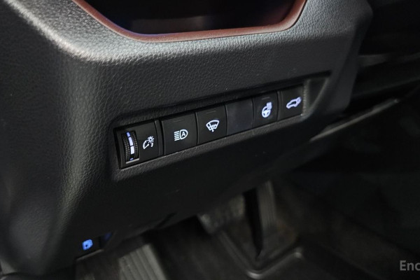 2020 Toyota RAV4 с пробегом 90 922 км