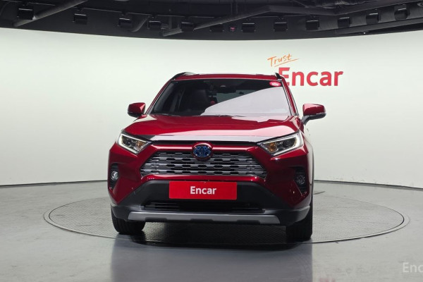 2019 Toyota RAV4 с пробегом 40 356 км
