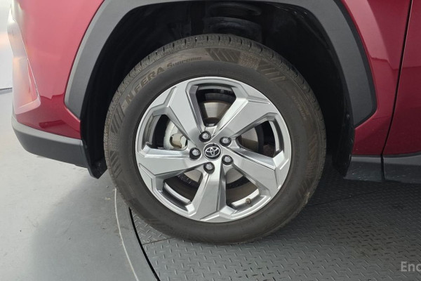 2019 Toyota RAV4 с пробегом 40 356 км