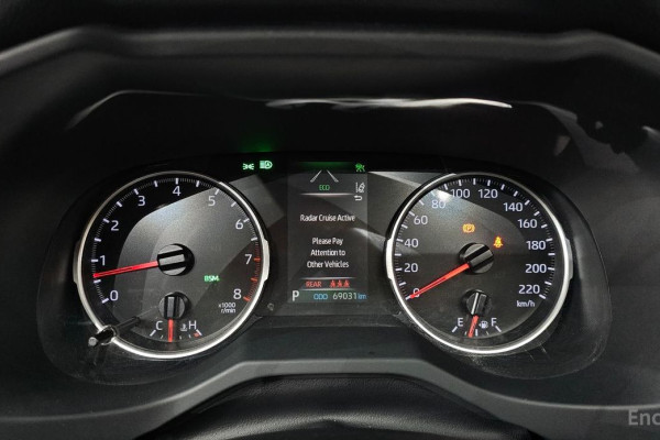 2019 Toyota RAV4 с пробегом 69 031 км