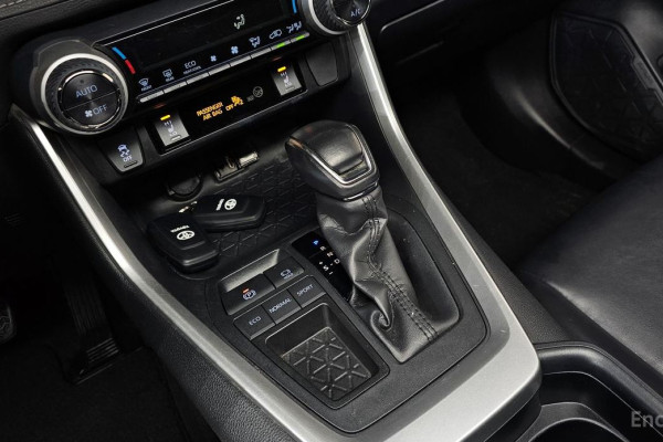 2019 Toyota RAV4 с пробегом 69 031 км