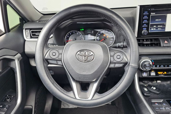 2019 Toyota RAV4 с пробегом 69 031 км