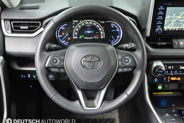 2020 Toyota RAV4 с пробегом 32 942 км