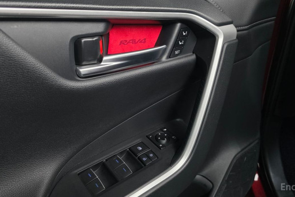 2019 Toyota RAV4 с пробегом 40 356 км