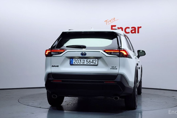 2022 Toyota RAV4 с пробегом 29 660 км