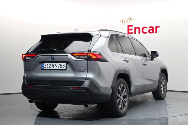 2022 Toyota RAV4 с пробегом 59 135 км