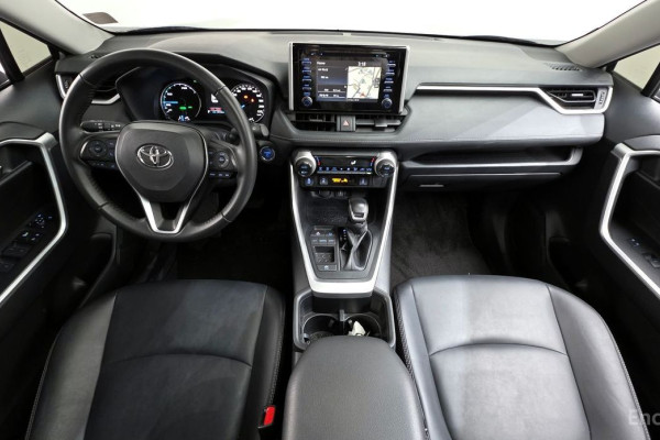 2022 Toyota RAV4 с пробегом 59 135 км