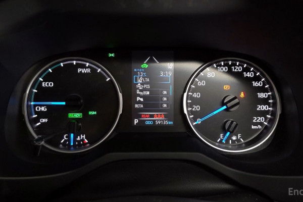 2022 Toyota RAV4 с пробегом 59 135 км