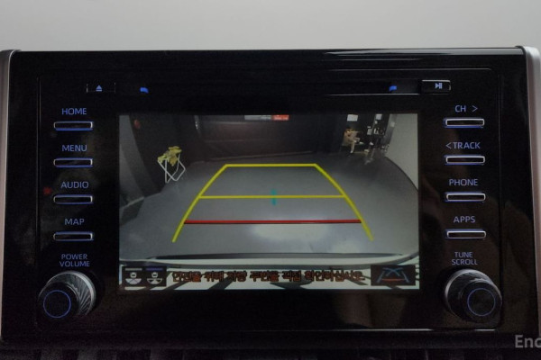 2022 Toyota RAV4 с пробегом 29 660 км