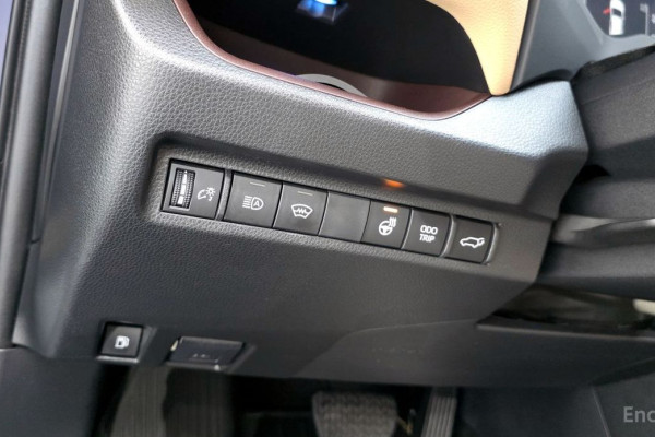 2023 Toyota RAV4 с пробегом 43 149 км