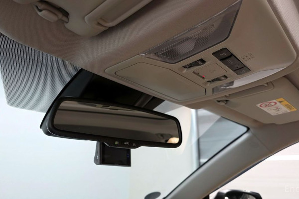 2023 Toyota RAV4 с пробегом 43 149 км