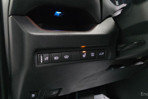 2023 Toyota RAV4 с пробегом 89 915 км