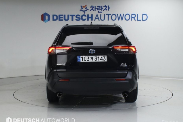 2022 Toyota RAV4 с пробегом 66 119 км