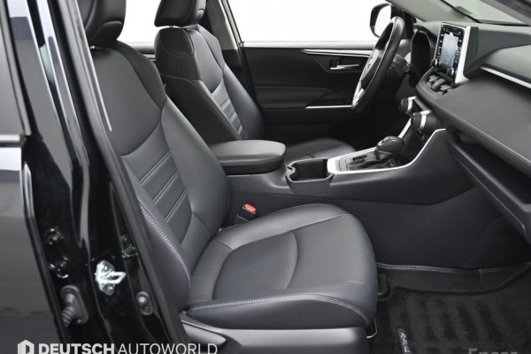 2022 Toyota RAV4 с пробегом 66 119 км