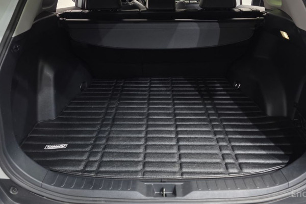 2023 Toyota RAV4 с пробегом 17 500 км