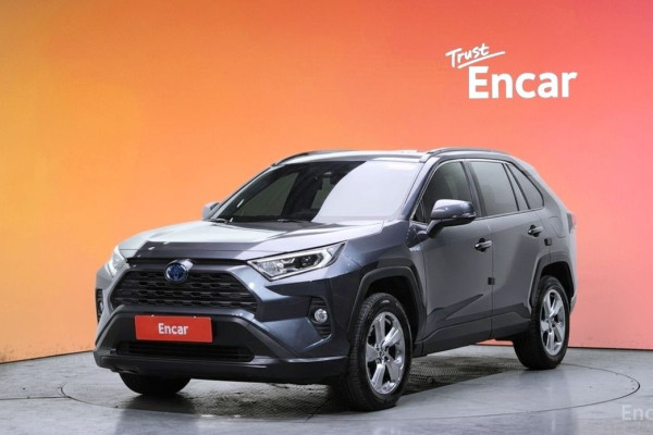 2021 Toyota RAV4 с пробегом 100 789 км