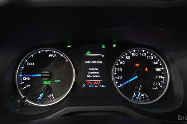 2021 Toyota RAV4 с пробегом 68 164 км