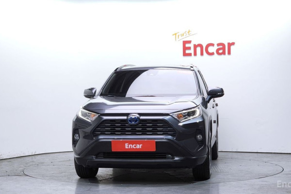 2021 Toyota RAV4 с пробегом 100 789 км