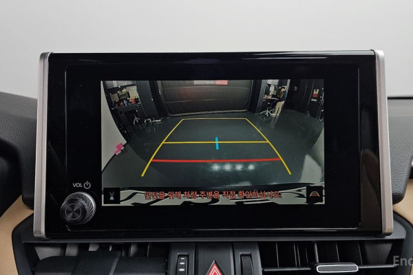 2023 Toyota RAV4 с пробегом 29 839 км