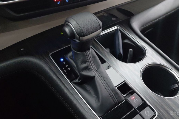 2022 Toyota Sienna с пробегом 17 131 км