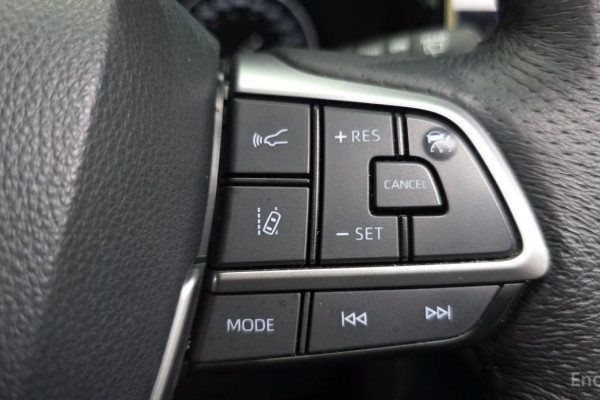 2021 Toyota Sienna с пробегом 67 389 км