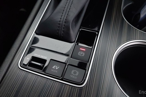 2022 Toyota Sienna с пробегом 17 131 км