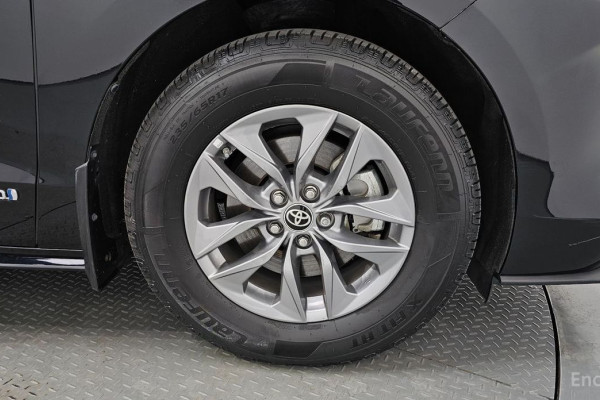 2021 Toyota Sienna с пробегом 115 079 км