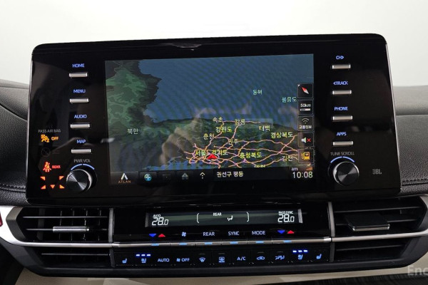 2023 Toyota Sienna с пробегом 28 552 км