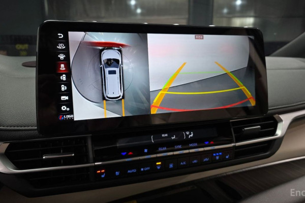 2023 Toyota Sienna с пробегом 49 807 км