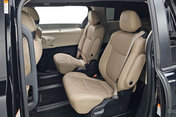 2021 Toyota Sienna с пробегом 115 079 км