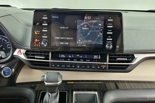 2021 Toyota Sienna с пробегом 68 753 км