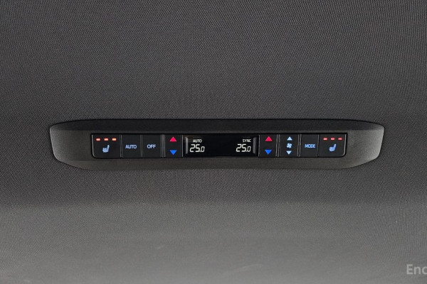 2021 Toyota Sienna с пробегом 115 079 км