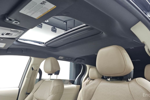 2021 Toyota Sienna с пробегом 115 079 км