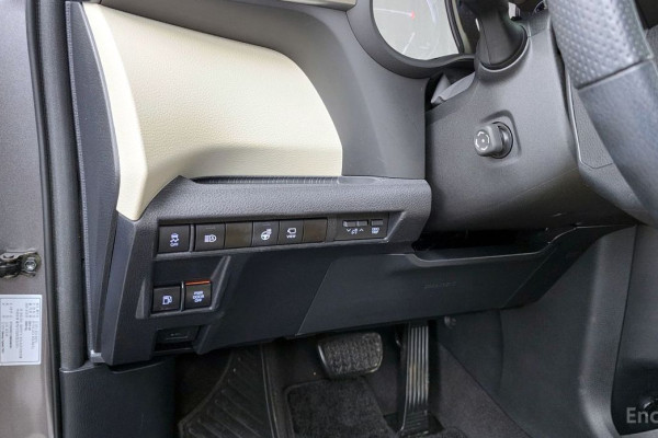 2021 Toyota Sienna с пробегом 68 753 км