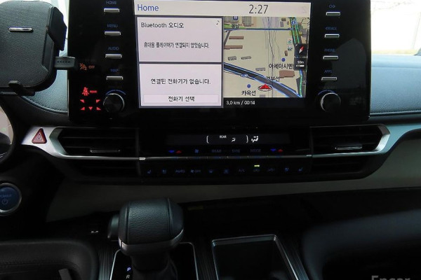 2023 Toyota Sienna с пробегом 17 857 км