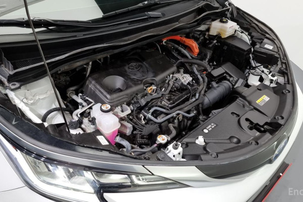 2023 Toyota Sienna с пробегом 50 454 км