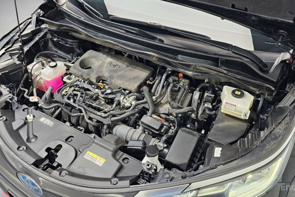 2023 Toyota Sienna с пробегом 72 609 км