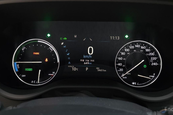 2023 Toyota Sienna с пробегом 54 651 км