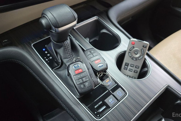 2022 Toyota Sienna с пробегом 38 689 км